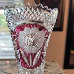 VINTAGE ANNA HUTTE 24% LEAD CRYSTAL CUT GLASS VASE. MADE IN GERMANY
